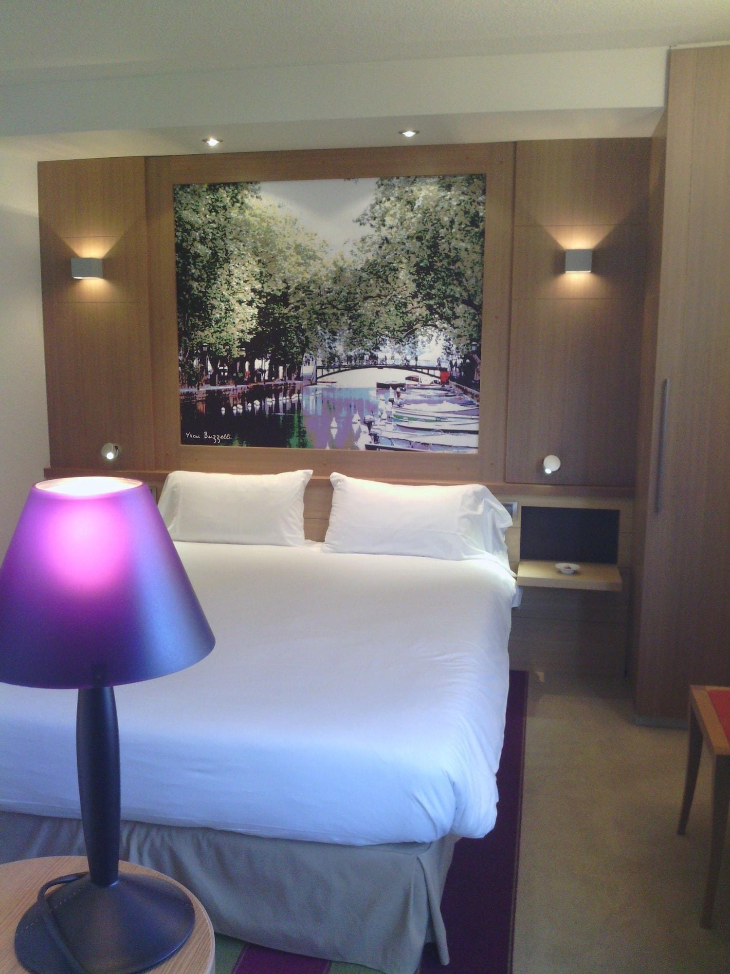 Hotel Ibis Styles Annecy Centre Gare Exterior foto