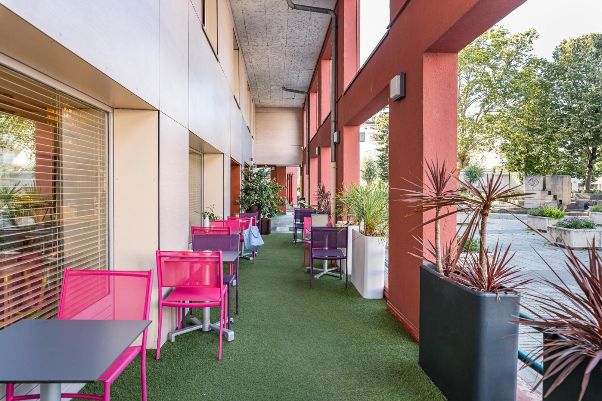 Hotel Ibis Styles Annecy Centre Gare Exterior foto
