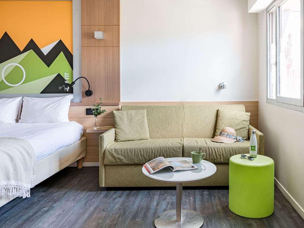 Hotel Ibis Styles Annecy Centre Gare Habitación foto